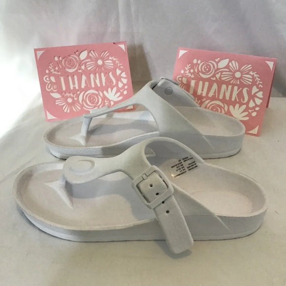 Sandals - Picture 4 of 8